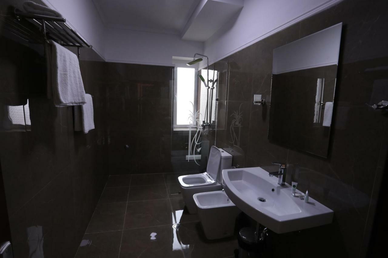British Hotel Pogradec Exteriér fotografie