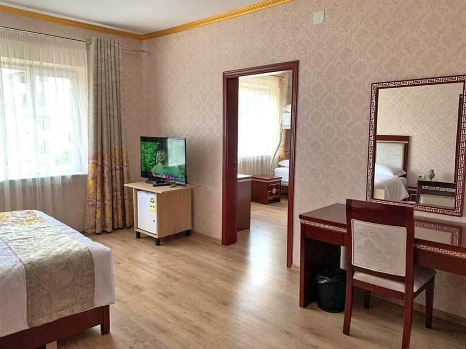 British Hotel Pogradec Exteriér fotografie